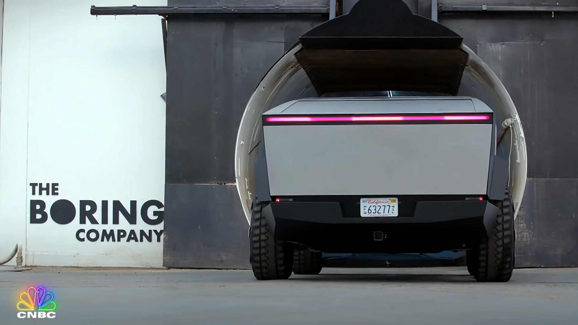 Tesla Cybertruck впервые проехался тоннелем Boring Company под Лос-Анджелесом