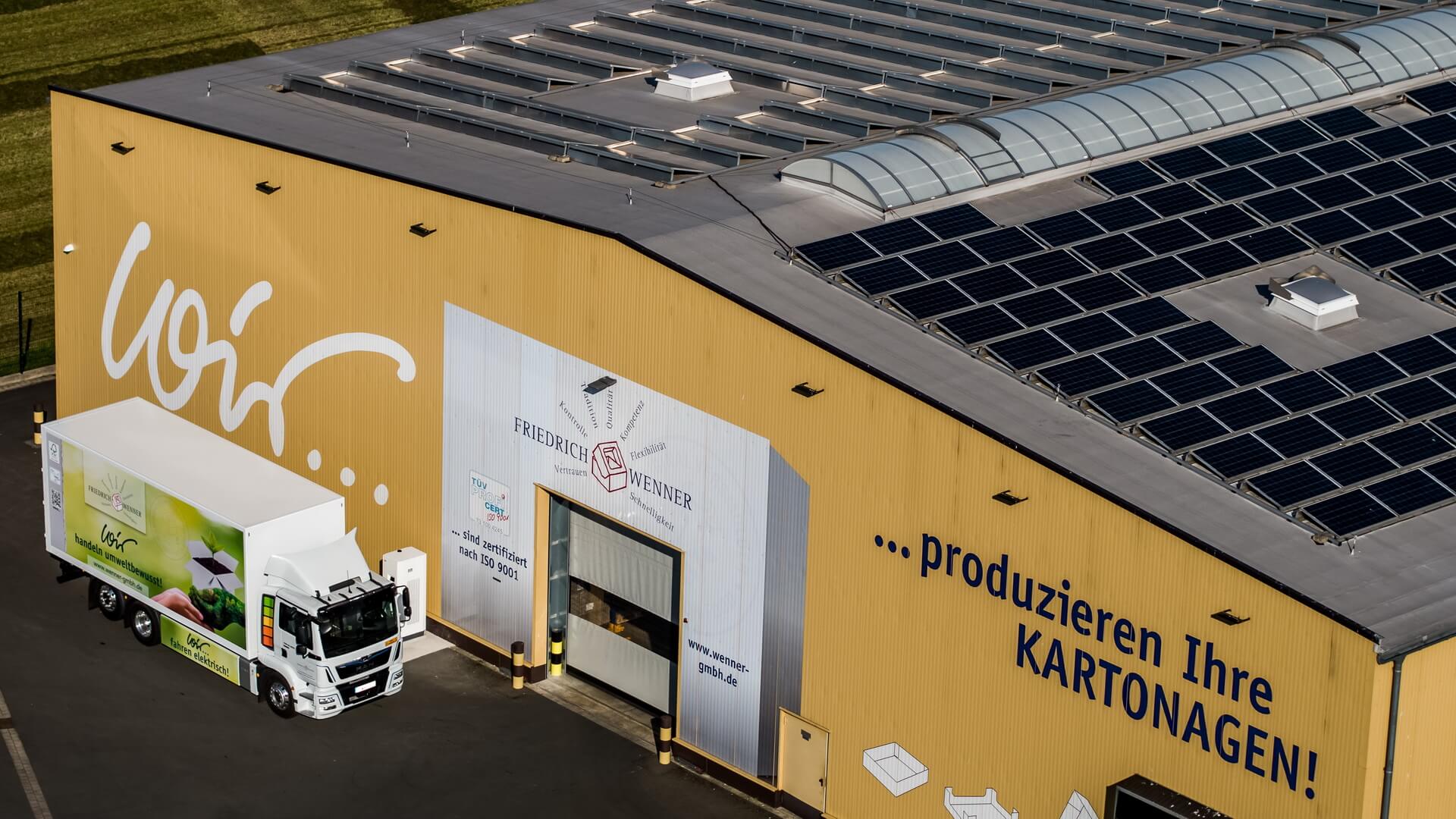Немецкая Friedrich Wenner GmbH заряжает электрический грузовик MAN от солнечной энергии