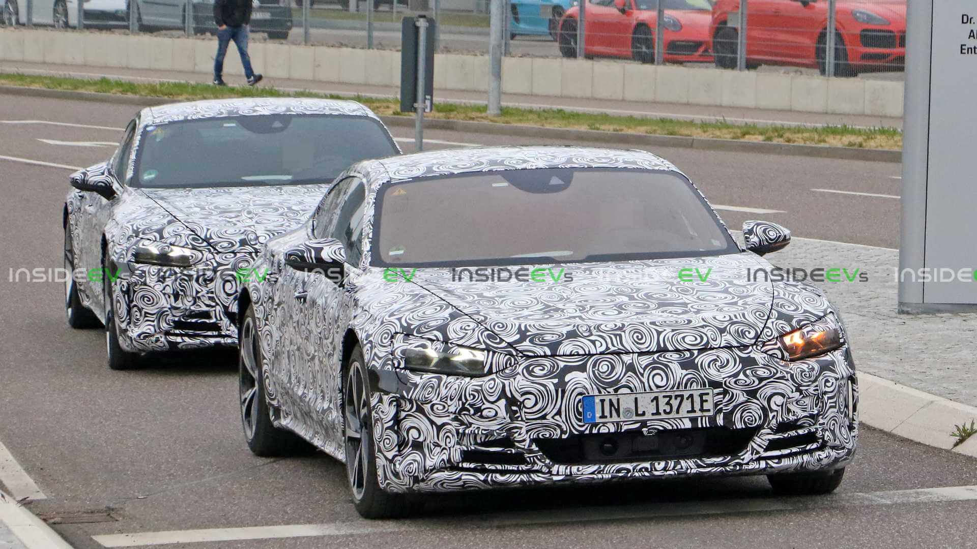 Шпионские снимки испытаний Audi e-tron GT в камуфляже