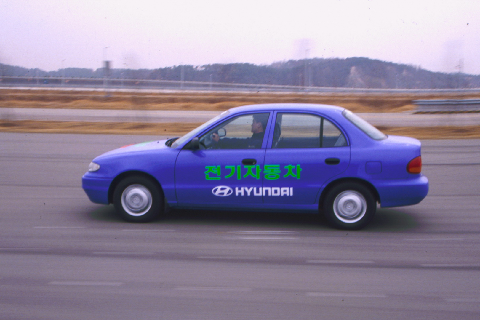 Концепт электромобиля Hyundai Accent