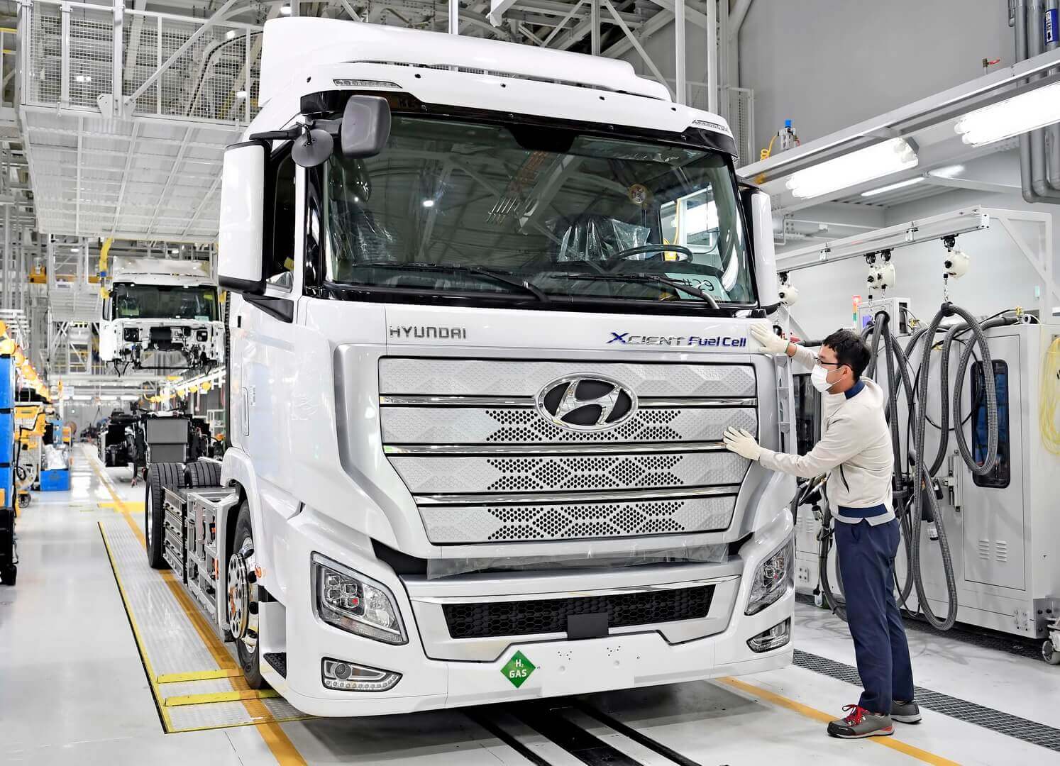 Производство грузовика Hyundai XCIENT Fuel Cell