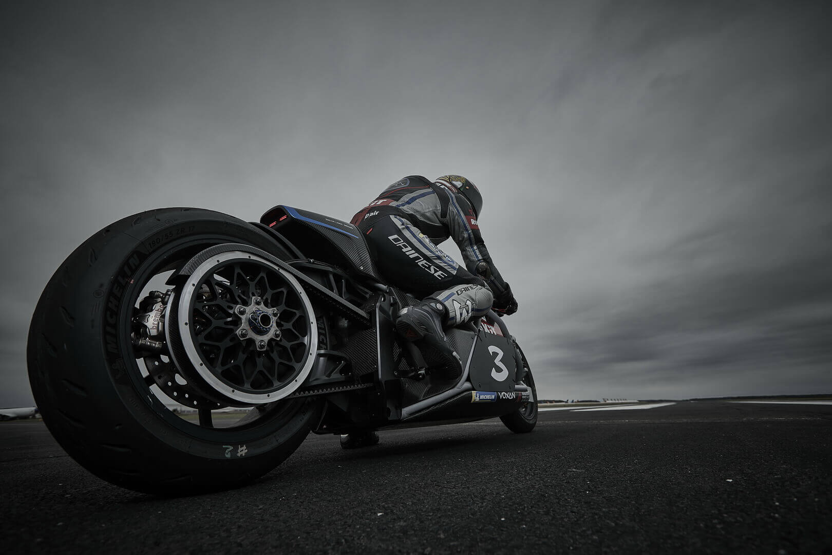 Макс Бьяджи на электрическом мотоцикле Voxan Wattman установил 11 новых мировых рекордов