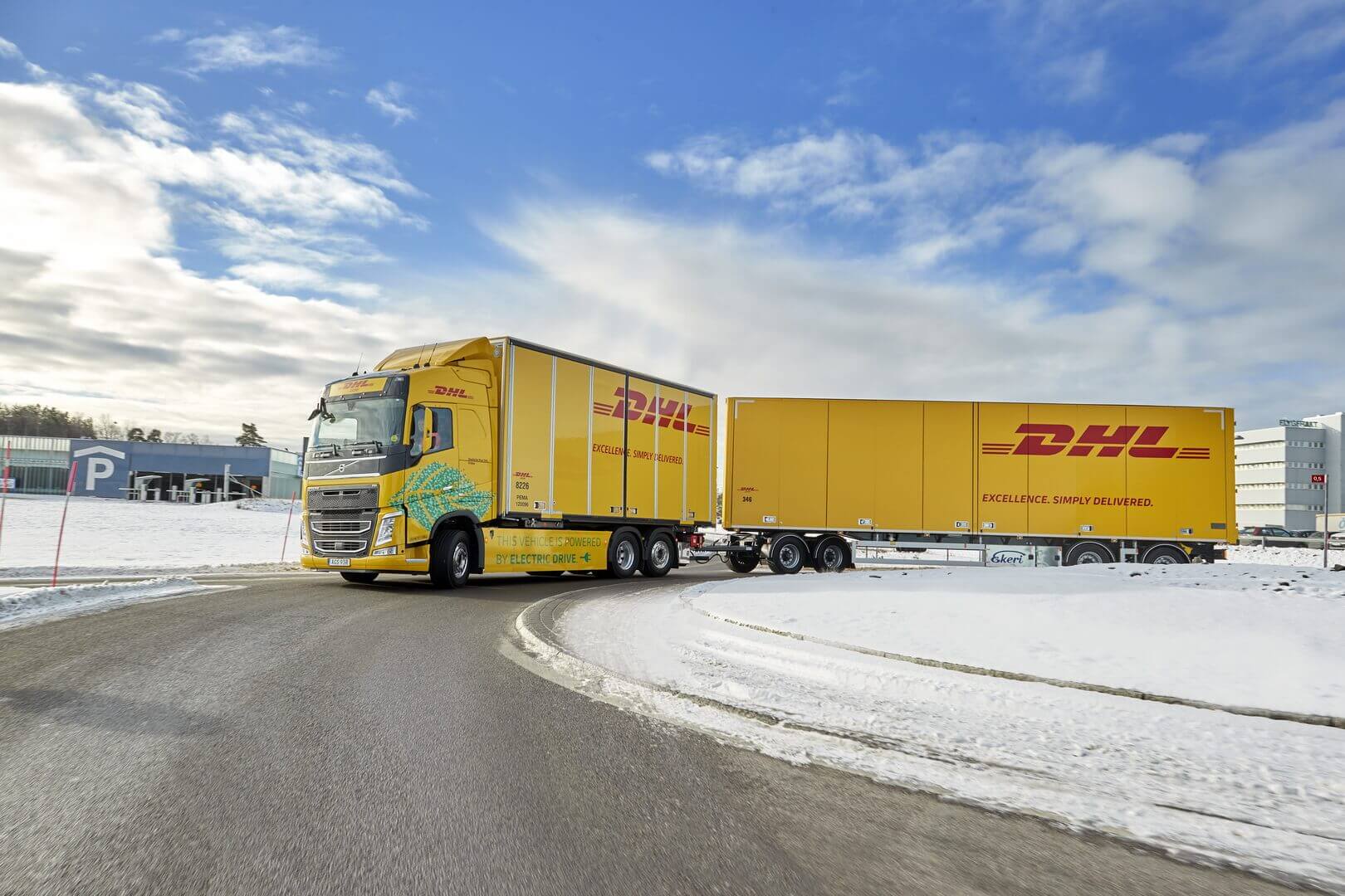 Полностью электрический грузовик Volvo FH с полной массой автопоезда до 60 тонн