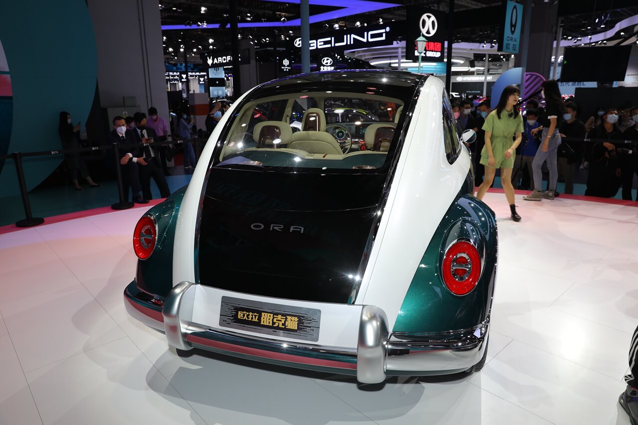 Ora Punk Cat: электрическая реплика классического VW Beetle