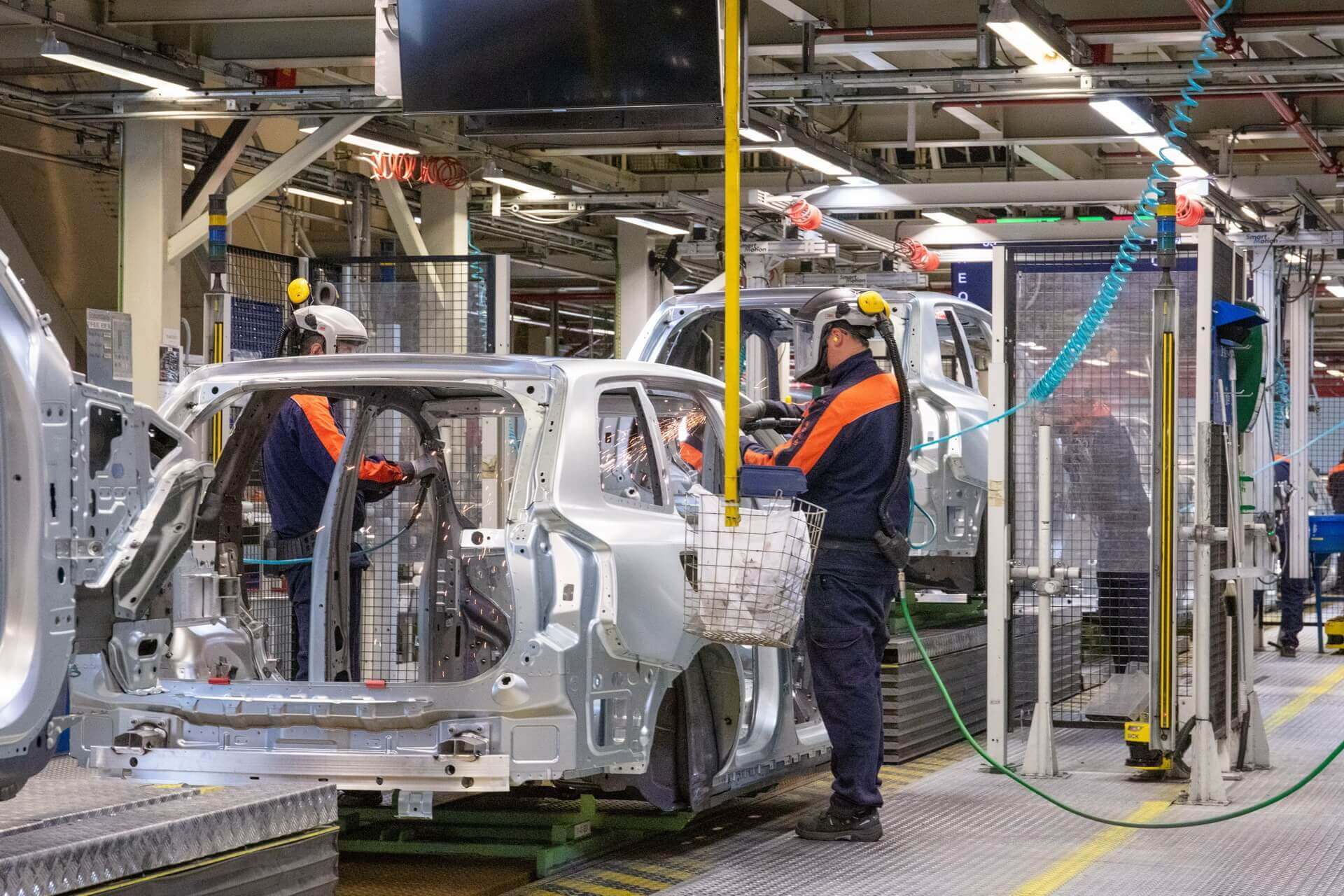 Volvo создал первый климатически нейтральный автомобильный завод компании
