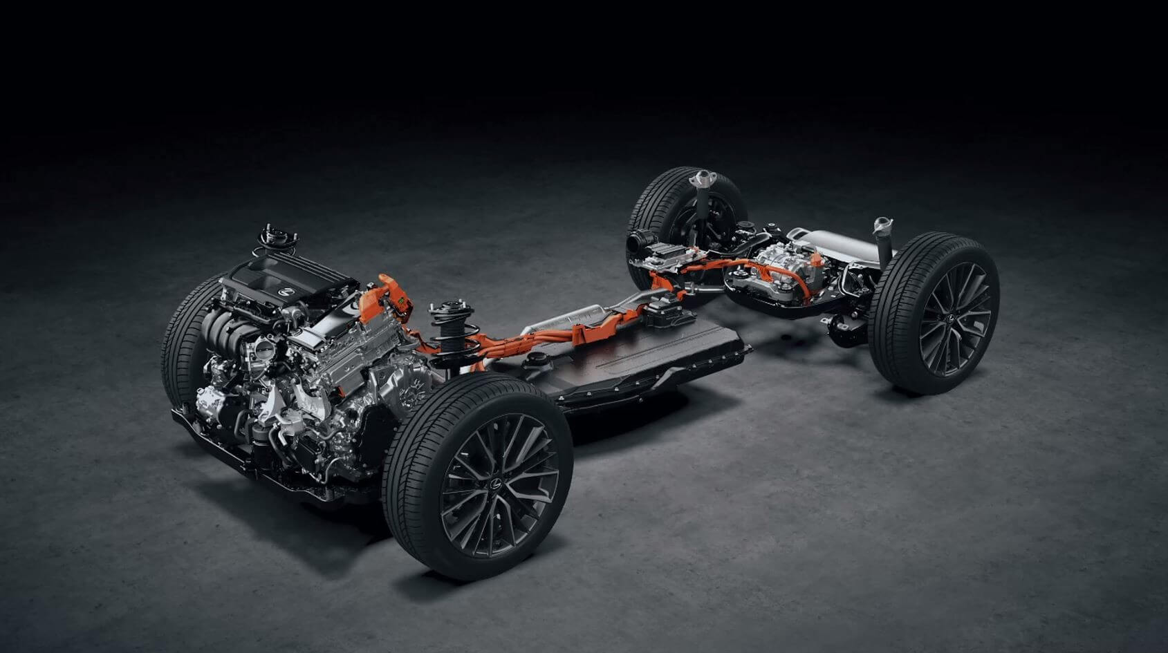 Силовая установка плагин-гибрида Lexus NX 450h+ 
