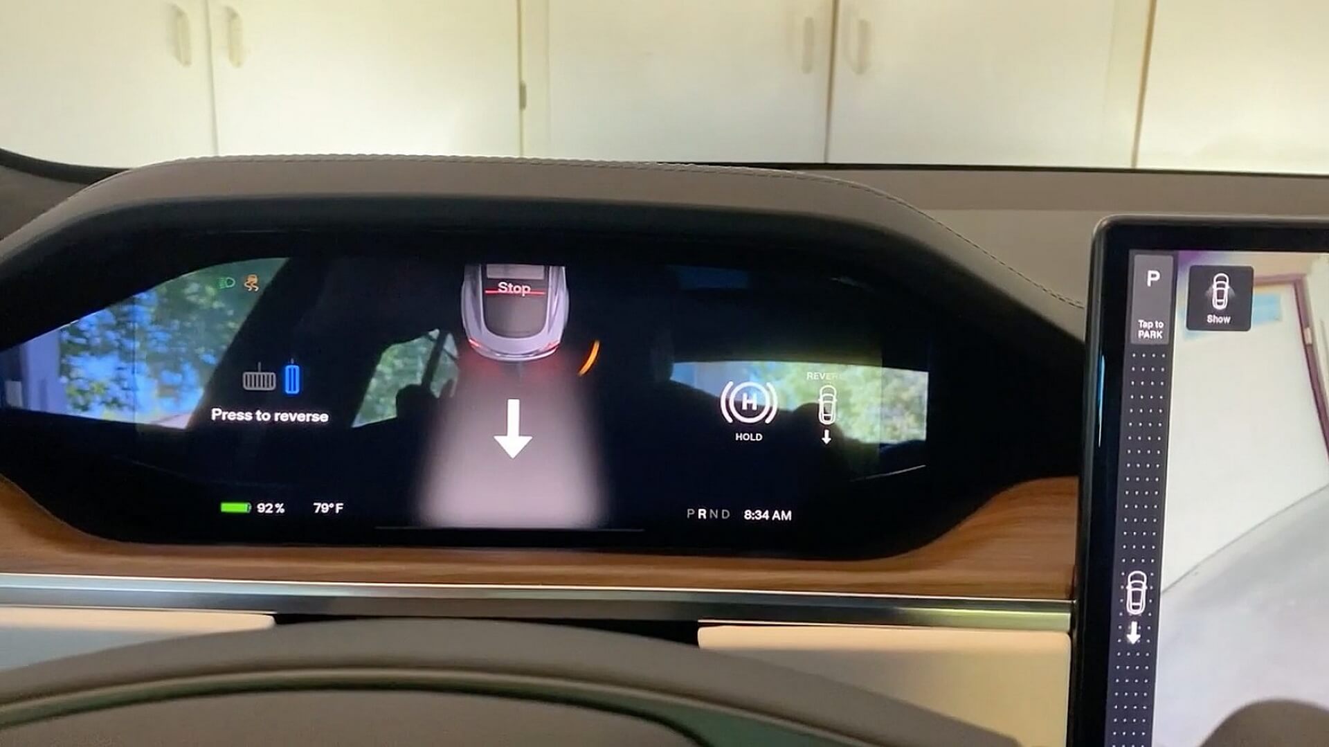 Со временем электромобили Tesla с Full Self-Driving смогут самостоятельно определять направление движени