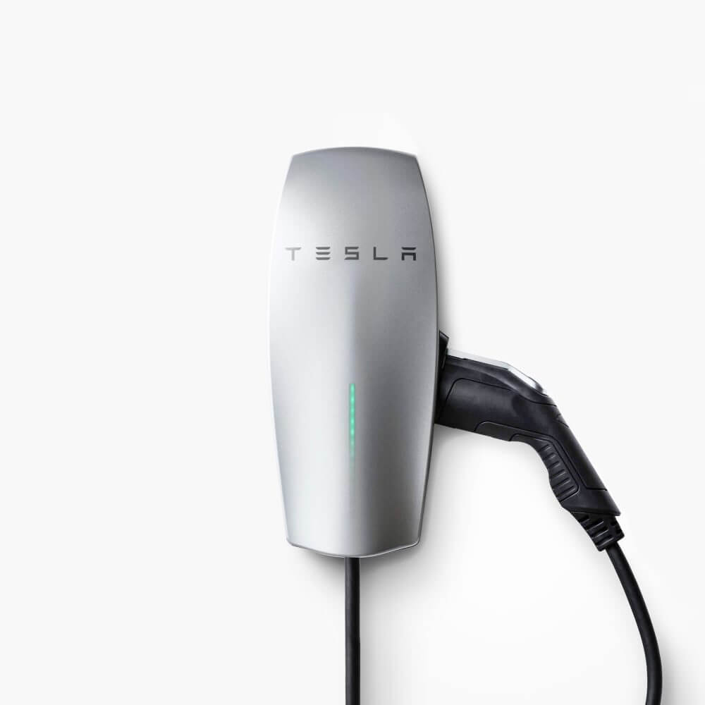 Tesla запускает новое домашнее зарядное устройство c разъемом J1772