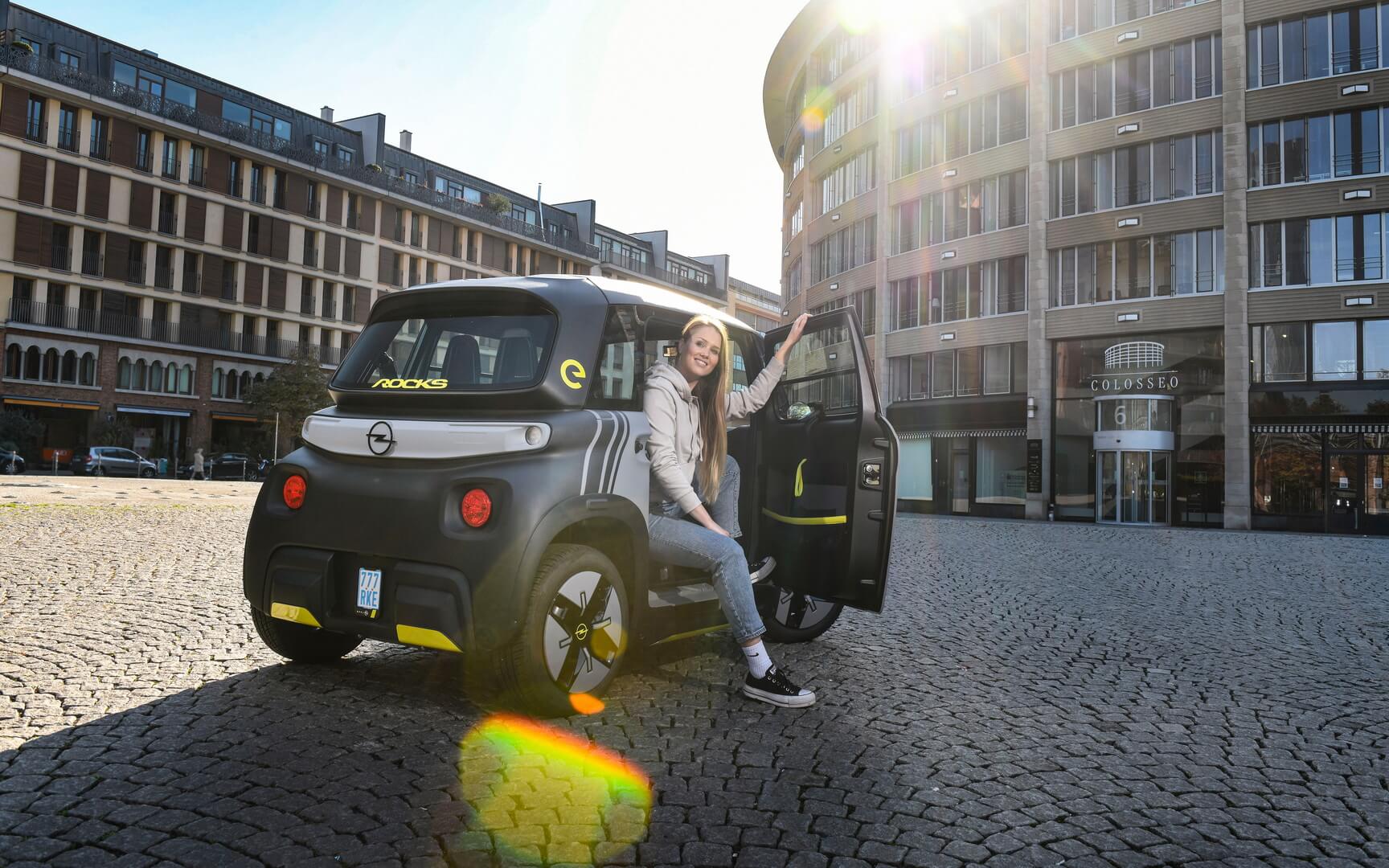 Opel Rocks-е SUM (Sustainable Urban Mobility) доступен для заказа в Германии