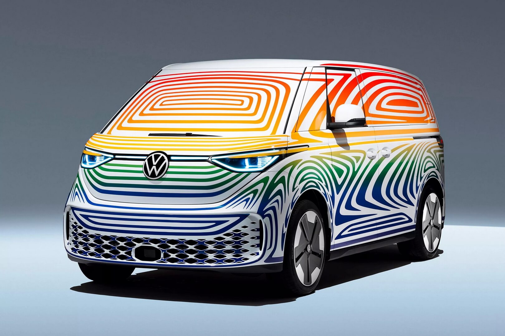Volkswagen представил прототип своего полностью электрического ID.Buzz 