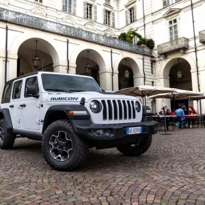 Обновленный Jeep Wrangler 2022 года будет продаваться в Европе исключительно как плагин-гибрид 4xe