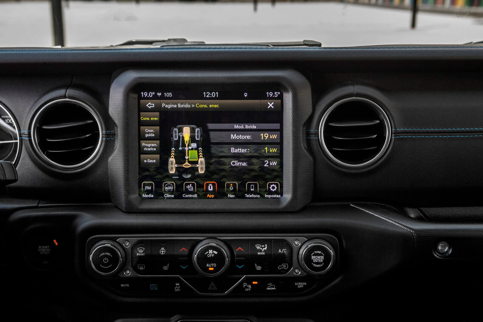 8,4-дюймовый сенсорный экран Jeep Wrangler 4xe Plug-in Hybrid