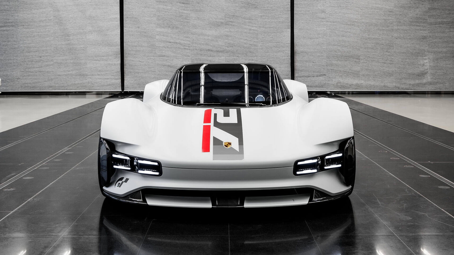 Porsche Vision Gran Turismo — виртуальный гоночный автомобиль будущего