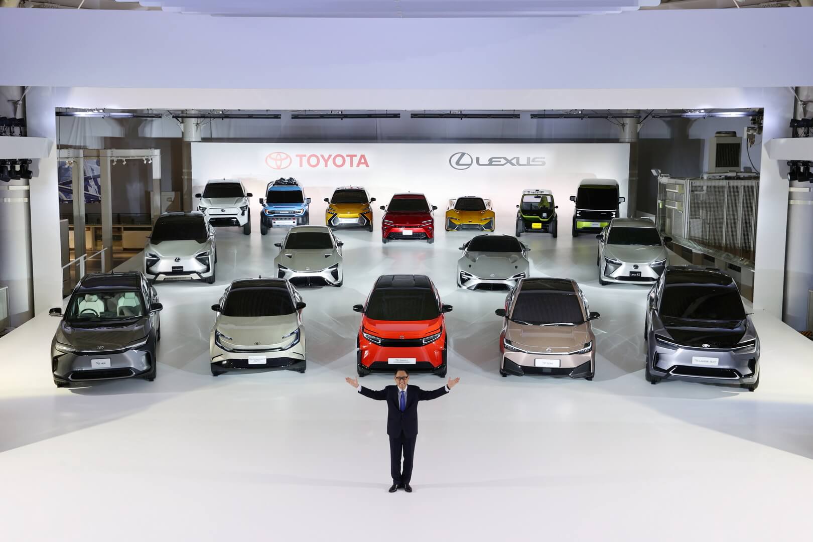 Toyota и Lexus представили сразу 15 новых электрических концептов