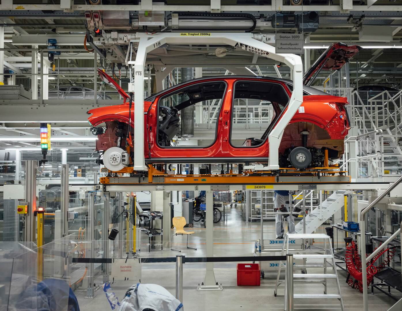 В Цвиккау официально началось производство шестой полностью электрической модели концерна Volkswagen
