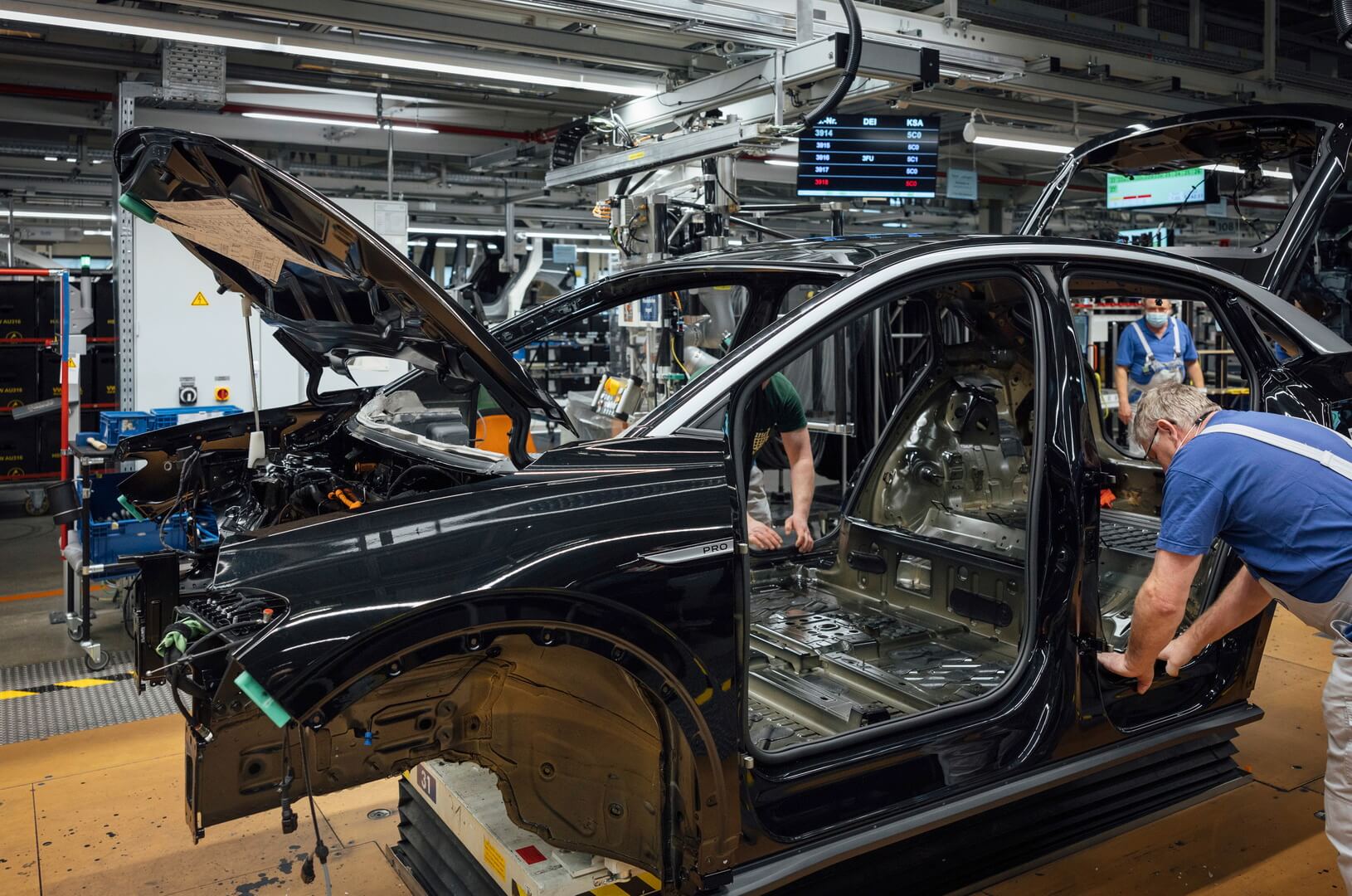 Volkswagen успешно превращает площадку в Цвиккау в завод по производству электромобилей